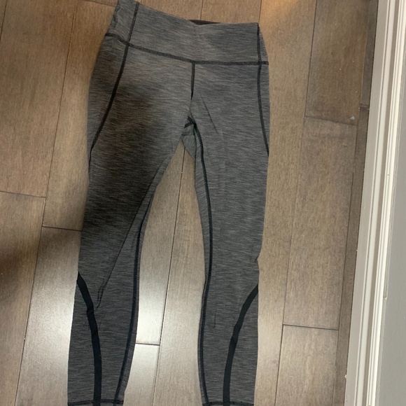 Lululemon leggings - Picture 1 of 2